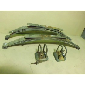 Molas de suspensão traseiras com brincos Nissan Vanette 1999