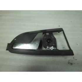 Puxador interior porta de tras esquerda Skoda Octavia ano 1999