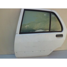 Porta traseira esquerda Renault Clio 1995 