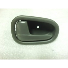 Puxador interior porta trás esquerda Kia Sportage 2.0 D ano 2000