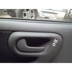 Puxador interior porta esquerda Opel Corsa C (3portas) ano 2003