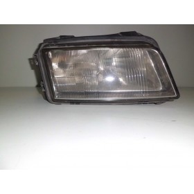 Farol / Óptica  esquerda Audi A3 2003