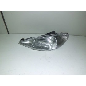 Farol / Óptica  esquerda Peugeot 206 ano 2000 (Com defeito)